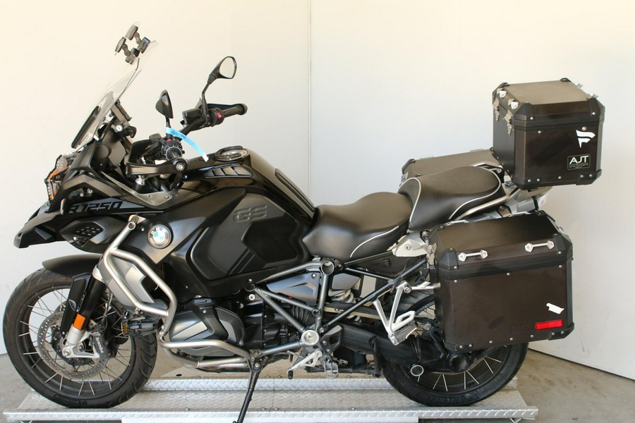 2022 BMW Motorrad R 1250 GS Adventure