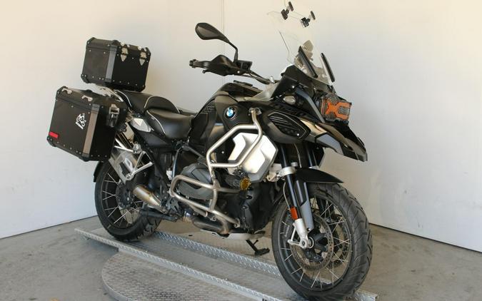 2022 BMW Motorrad R 1250 GS Adventure