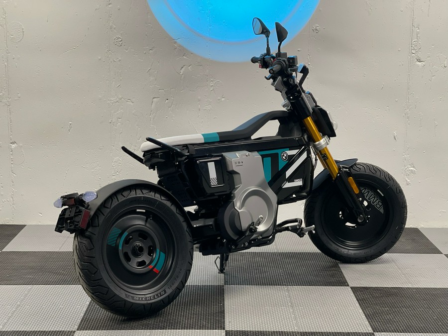 2024 BMW CE 02