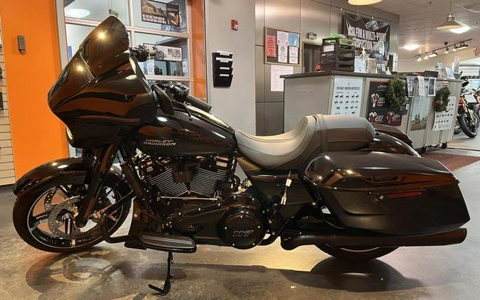 2025 Harley-Davidson® FLHX - Street Glide®