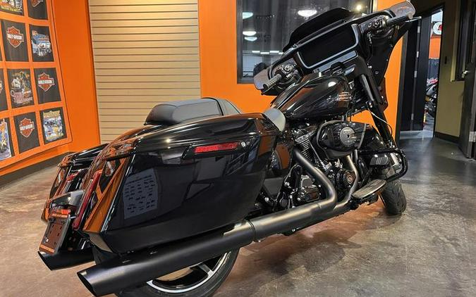 2025 Harley-Davidson® FLHX - Street Glide®