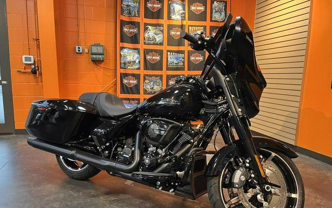 2025 Harley-Davidson® FLHX - Street Glide®