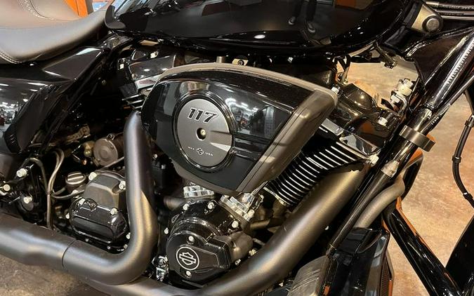 2025 Harley-Davidson® FLHX - Street Glide®