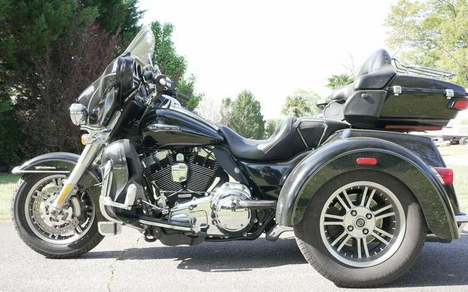 2015 Harley-Davidson® FLHTCUTG - Tri-Glide® Ultra