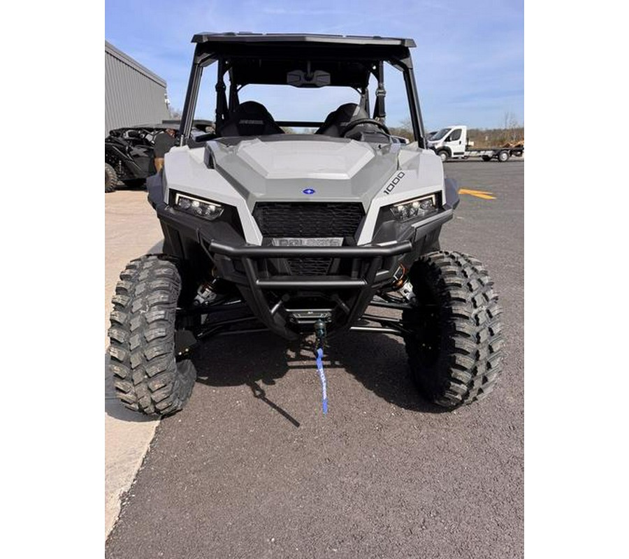 2026 Polaris® General XP 4 1000 Sport