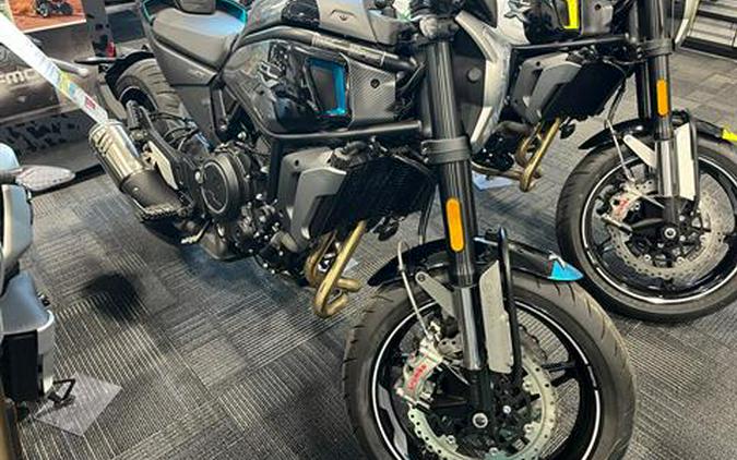 2022 CFMOTO 700CL-X Sport