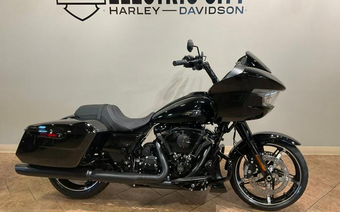 2024 Harley-Davidson Road Glide First Look [14 Fast Facts]