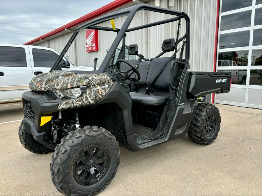 2024 Can-Am™ Defender DPS HD9