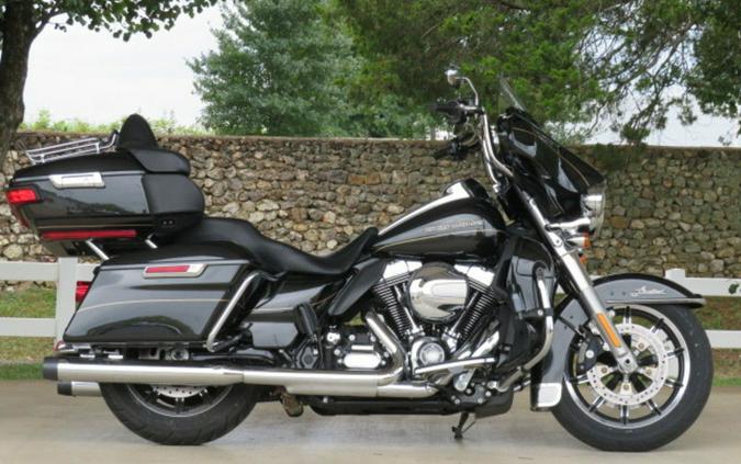 2016 Harley-Davidson® FLHTKL - Ultra Limited Low