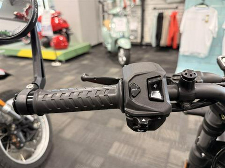 2026 Moto Guzzi V7 Stone