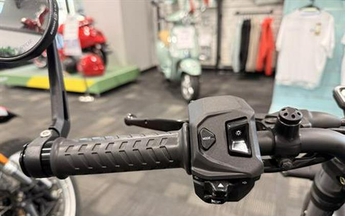 2026 Moto Guzzi V7 Stone