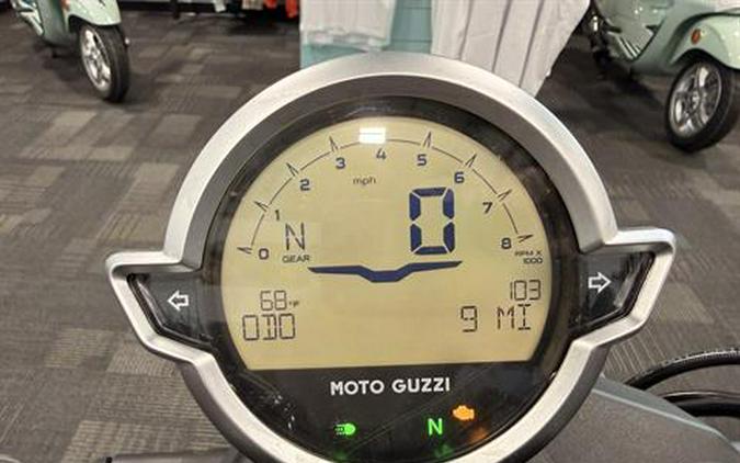 2026 Moto Guzzi V7 Stone