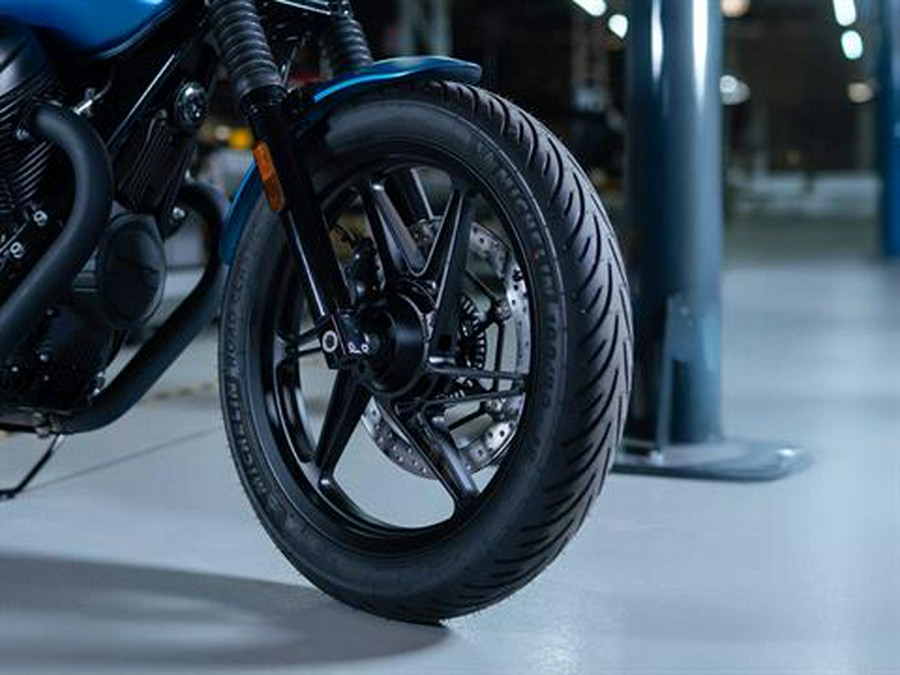 2026 Moto Guzzi V7 Stone