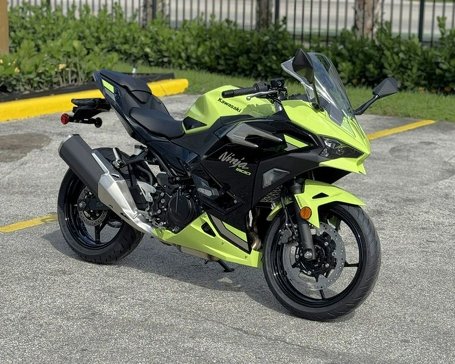 2026 Kawasaki Ninja 500 SE ABS