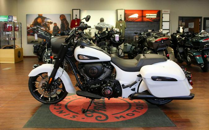 2026 Indian Motorcycle® Springfield ® Dark Horse® Ghost White Metallic Smoke