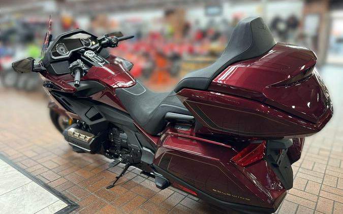 2025 Honda GOLDWING TOUR DCT 50TH ANNIVERSARY