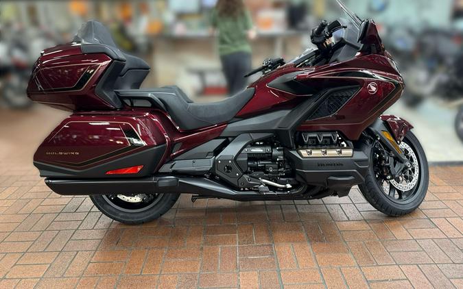 2025 Honda GOLDWING TOUR DCT 50TH ANNIVERSARY