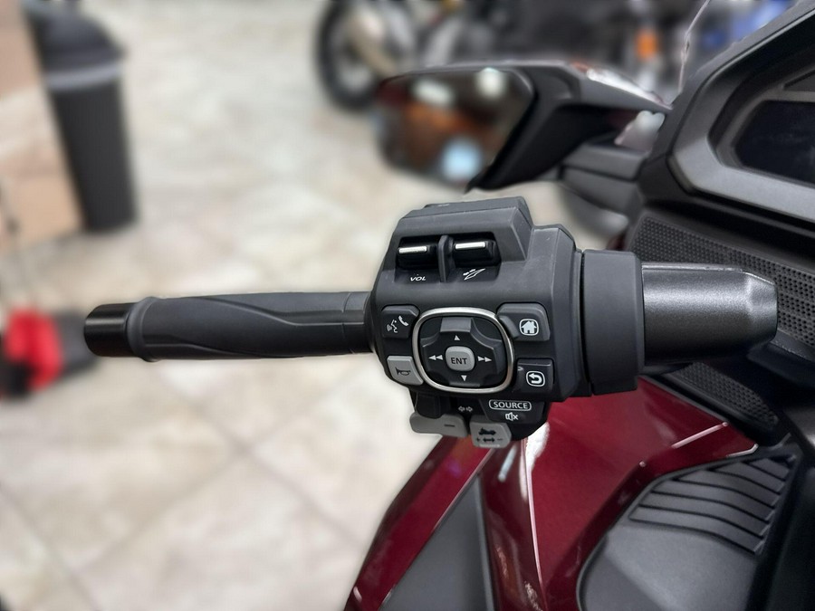 2025 Honda GOLDWING TOUR DCT 50TH ANNIVERSARY