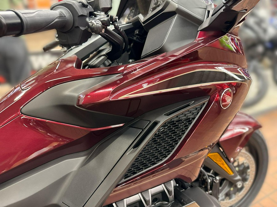 2025 Honda GOLDWING TOUR DCT 50TH ANNIVERSARY