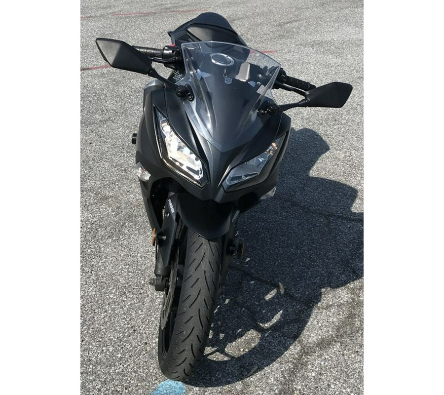 2016 Kawasaki Ninja® 300 ABS