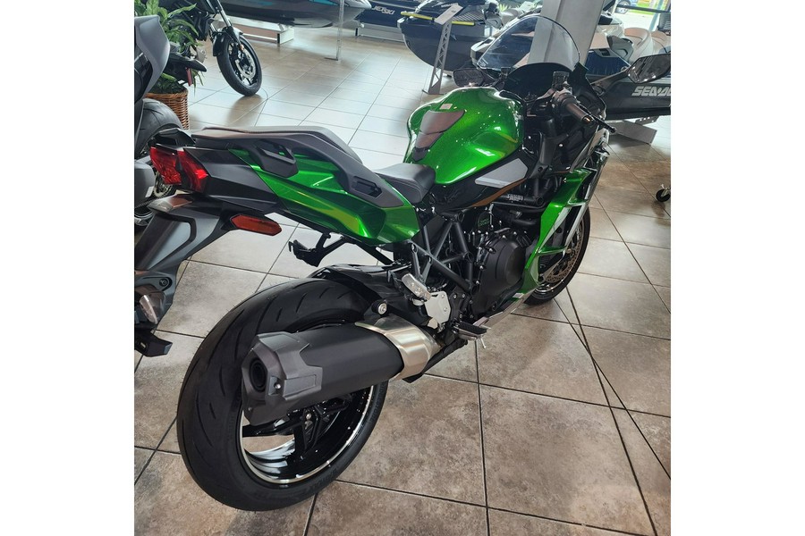 2023 Kawasaki Ninja H2® SX SE