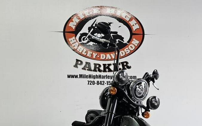 FLHCS 2022 Heritage Classic 114