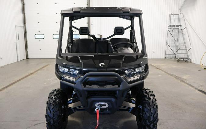 2026 Can-Am® Defender PRO XT HD10