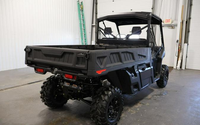 2026 Can-Am® Defender PRO XT HD10