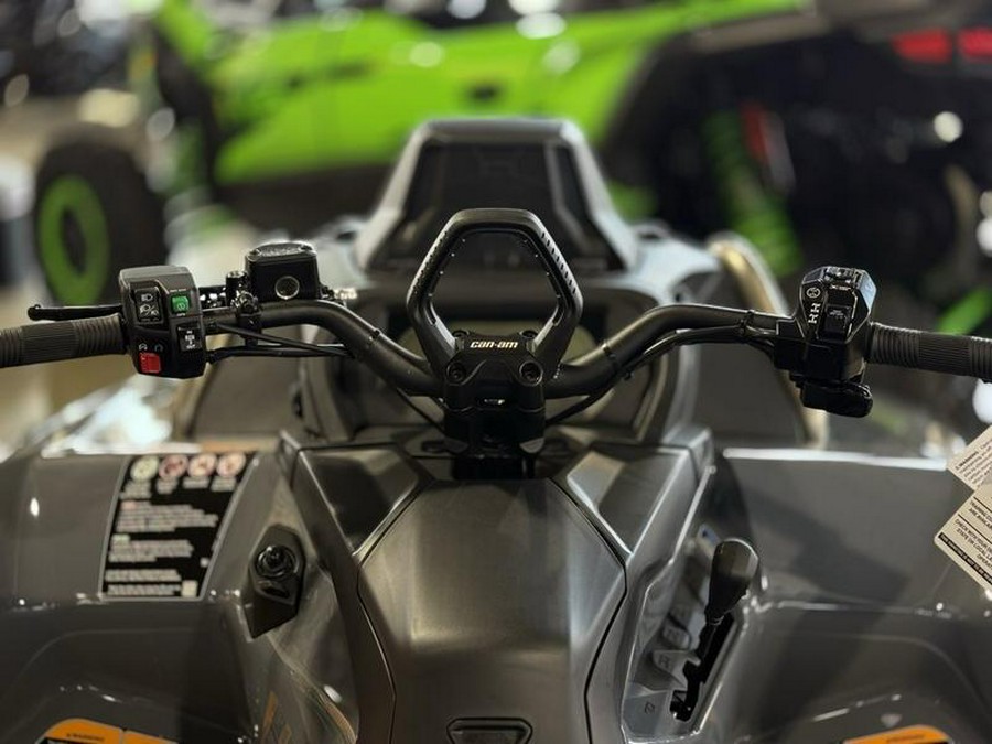 2026 Can-Am® Outlander X mr 1000R Granite Grey