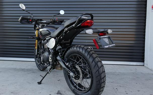 2026 Triumph Scrambler 400 XC