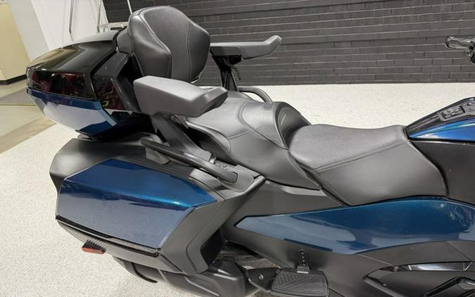 2023 Can-Am Spyder RT Limited Dark Wheels