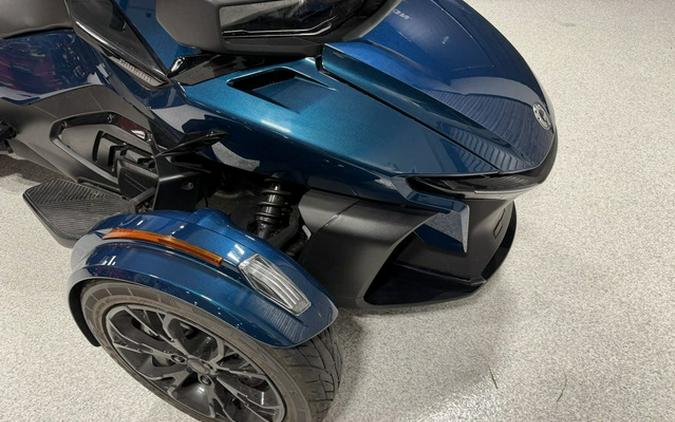 2023 Can-Am Spyder RT Limited Dark Wheels