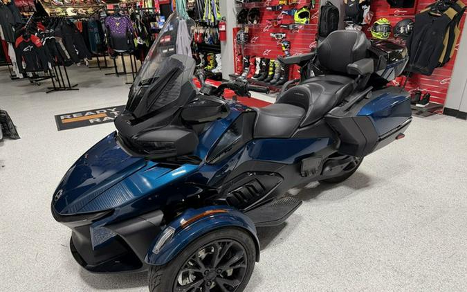 2023 Can-Am Spyder RT Limited Dark Wheels
