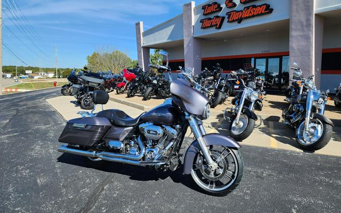 2014 HARLEY-DAVIDSON FLHX STREET GLIDE