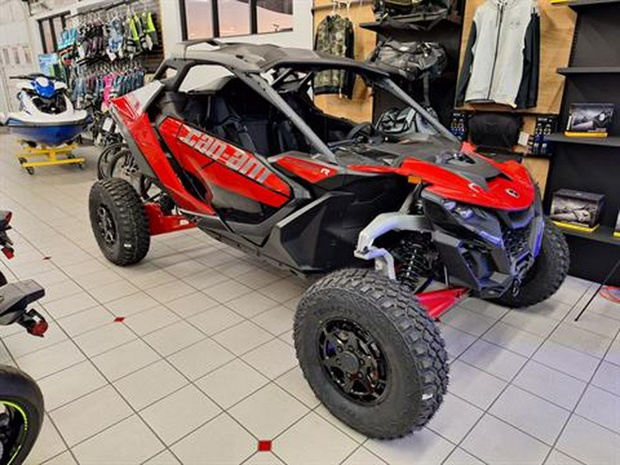 2024 Can-Am Maverick R X