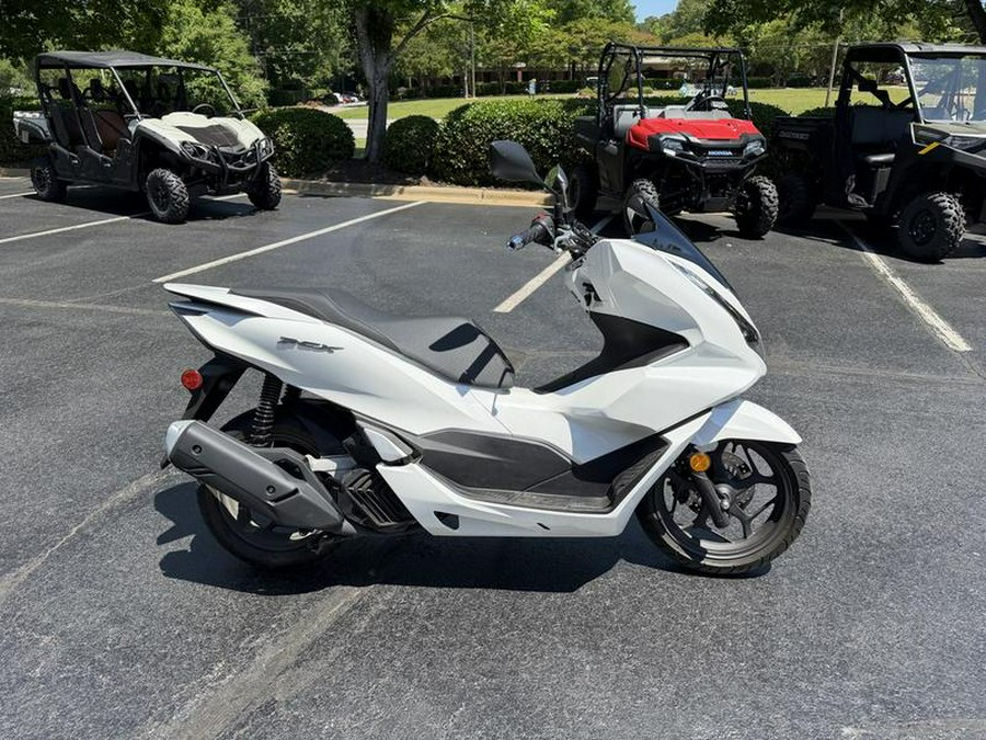 2022 Honda® PCX