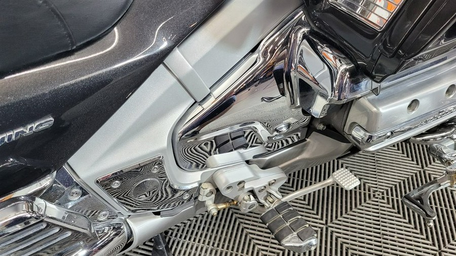 2010 HONDA GOLDWING TOUR GL800