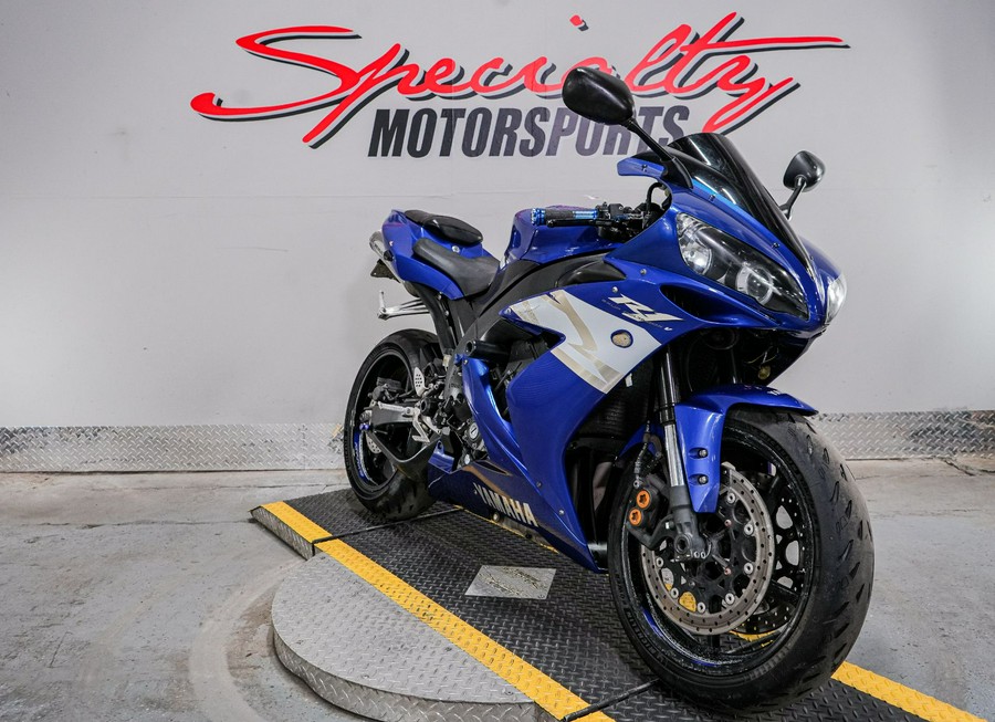 2004 Yamaha YZF-R1