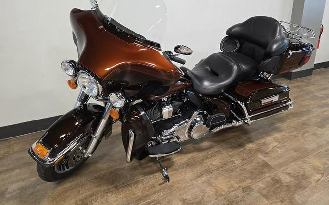 2011 Harley-Davidson® FLHTCU - Ultra Classic® Electra Glide®