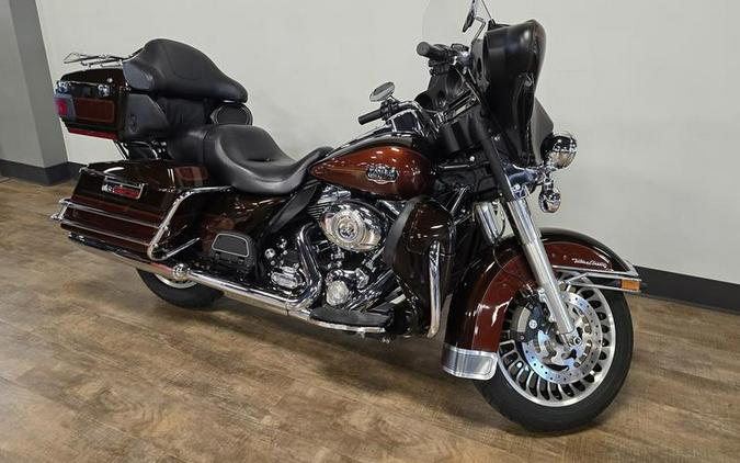 2011 Harley-Davidson® FLHTCU - Ultra Classic® Electra Glide®