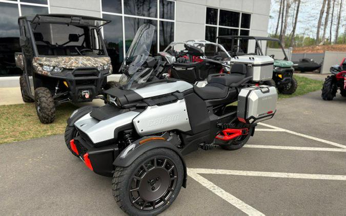 2025 Canyon XT - Can-Am