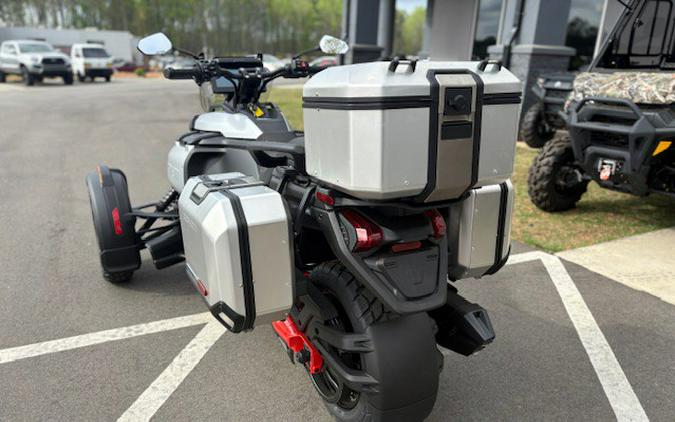 2025 Canyon XT - Can-Am