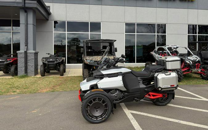2025 Canyon XT - Can-Am