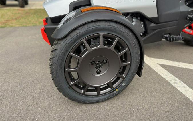 2025 Canyon XT - Can-Am