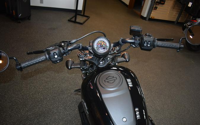 RH975 2026 Nightster®