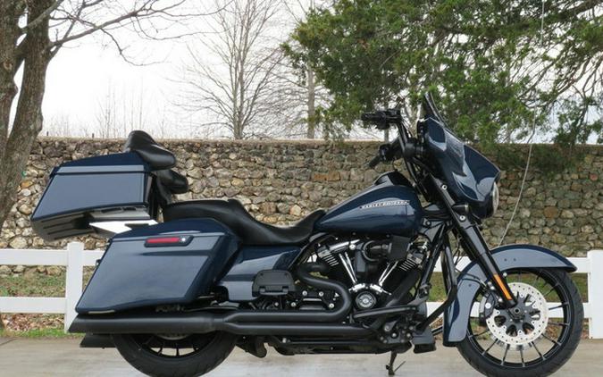 2019 Harley-Davidson FLHXS - Street Glide Special
