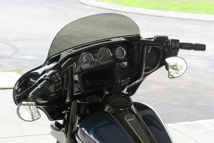 2019 Harley-Davidson FLHXS - Street Glide Special