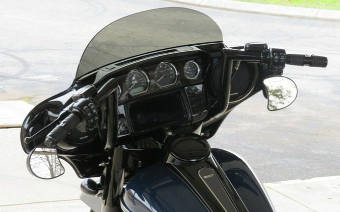 2019 Harley-Davidson FLHXS - Street Glide Special