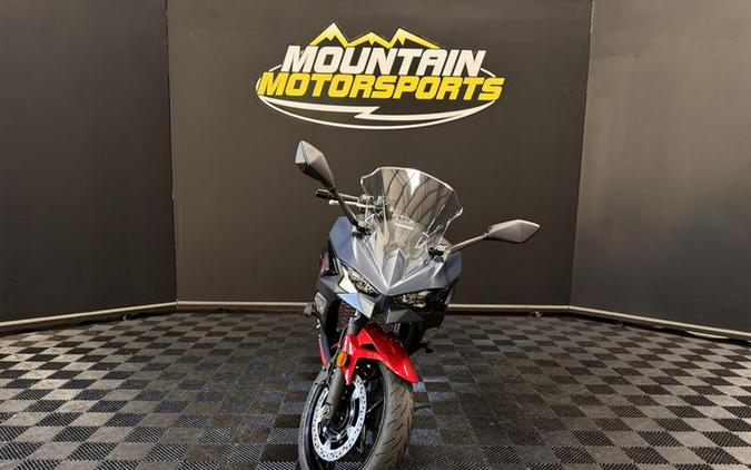 2026 Kawasaki Ninja® 500 SE ABS