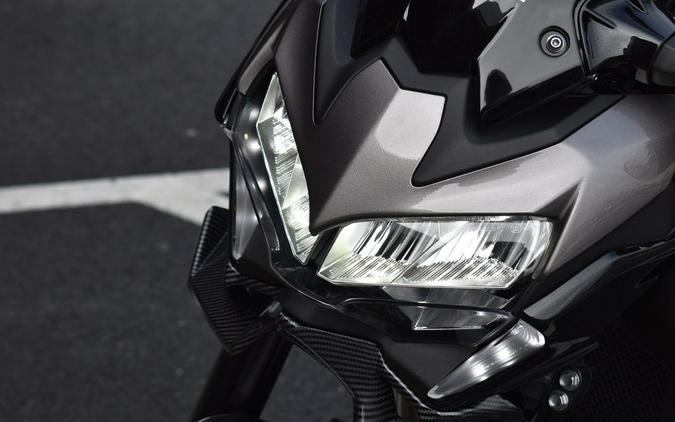 2023 Kawasaki Z900 ABS Metallic Black/Graphite Gray/Flat Black